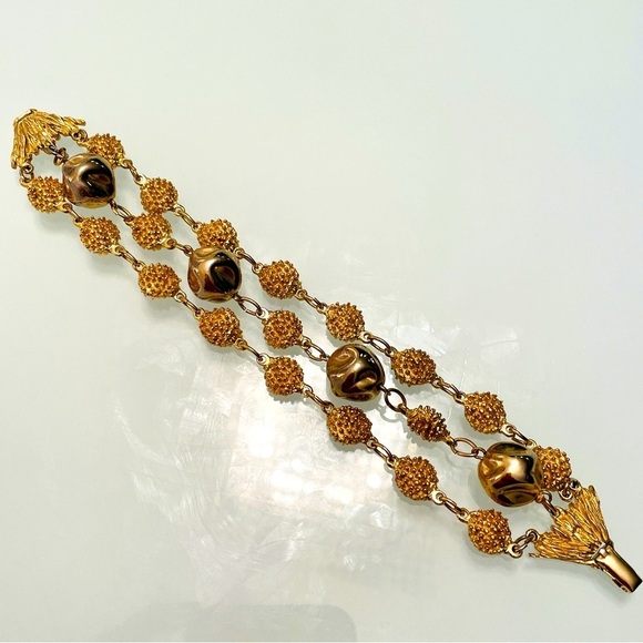 Vintage Unsigned Textured Ball Beads Multi Strand Gold Tone Bracelet Mon… - Picture 1 of 8